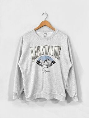 NWT REFUGE Light Heather Grey Lake Tahoe Graphic Crewneck Sweatshirt